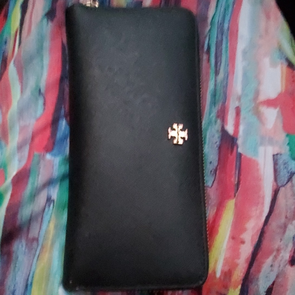 Tory Burch wallet